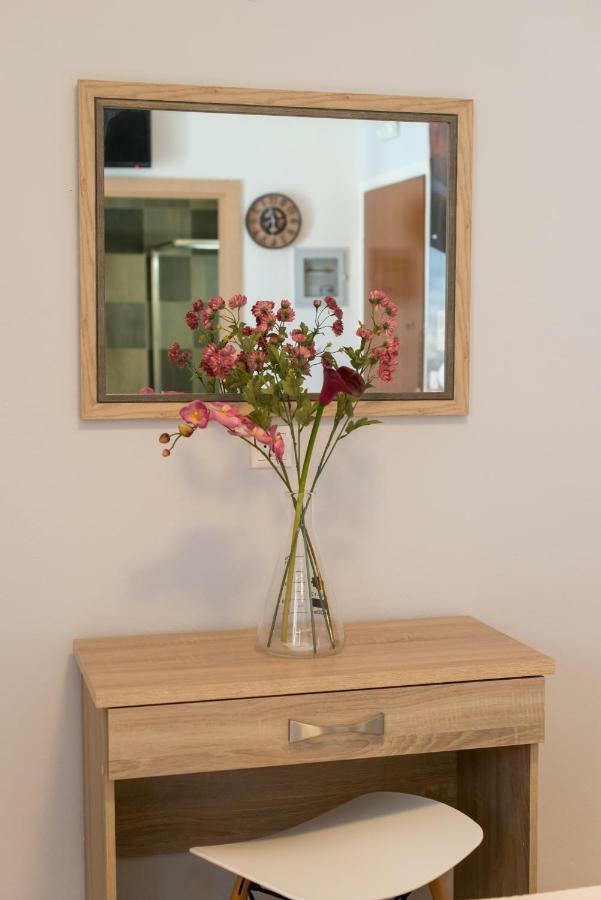 Christina'S Luxury Apartment Rethymno  Bagian luar foto